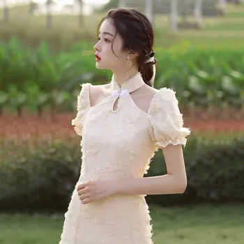 2023 Nové Letné Halter Béžová Cheongsam Sexy Vintage Ženy Krátke Šaty Slim Duté Z Kostýmy Módne Qipao Dievčatá Vestido Chino